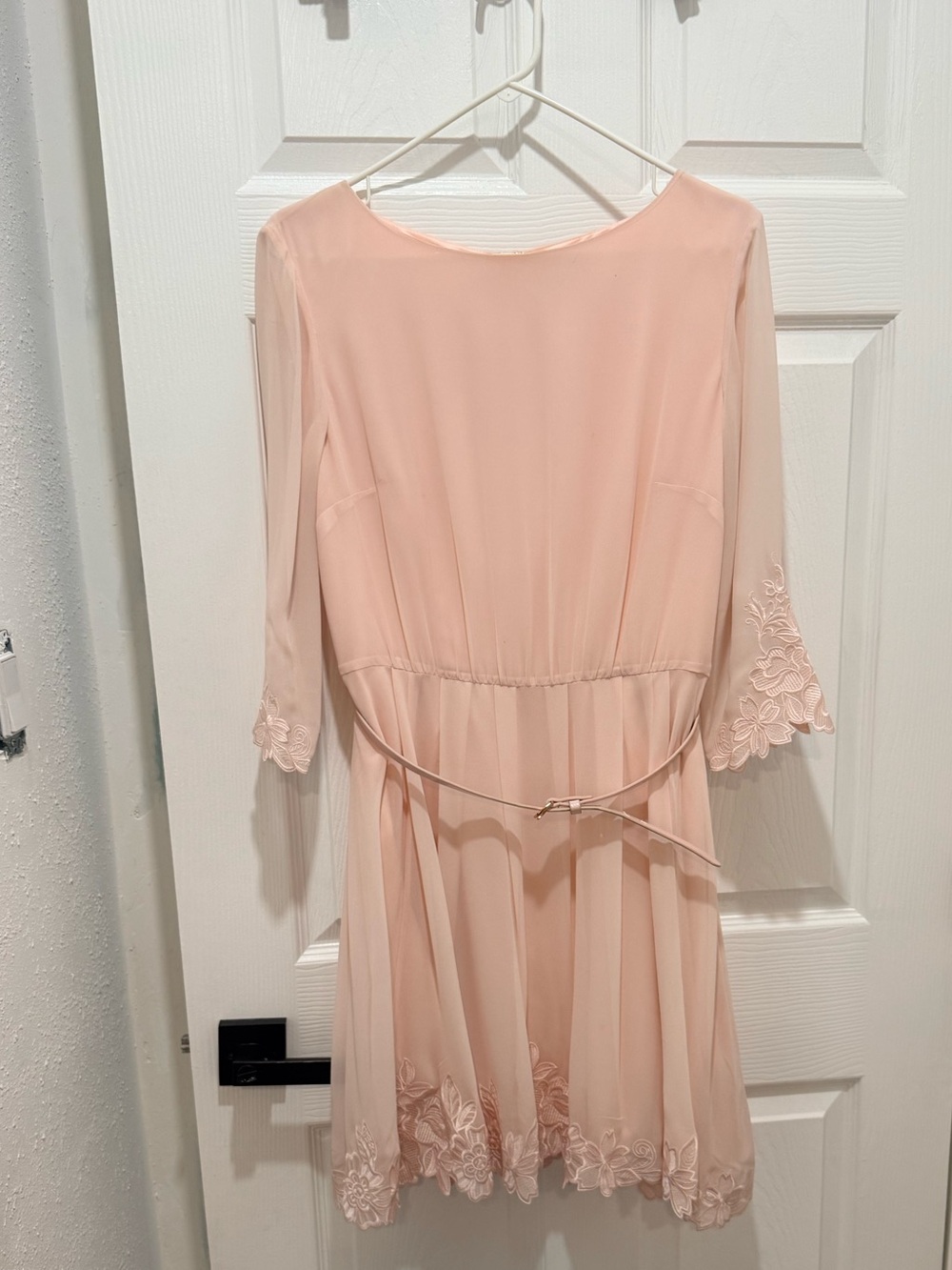 Ted Baker Pale Pink Sleeveless Shift Dress - Picture 1 of 9